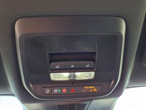 New 2025 Chevrolet Blazer EV LT image 23