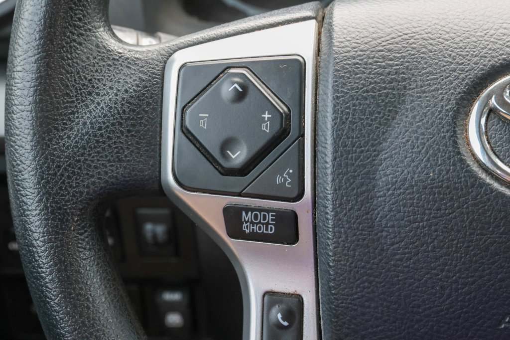 Used 2019 Toyota Tundra SR5 w/ SR5 Upgrade Package AWD/4WD image 30