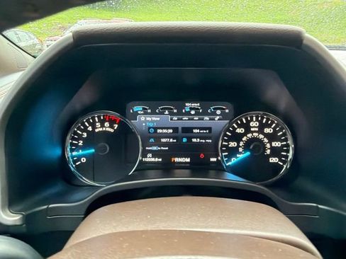 Used 2019 Ford F150 King Ranch w/ Equipment Group 601A Luxury AWD/4WD image 17