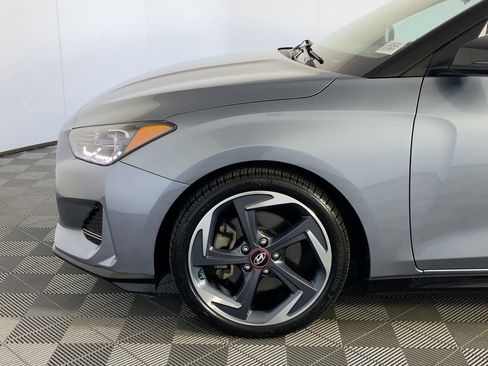 Used 2020 Hyundai Veloster Turbo Ultimate image 9