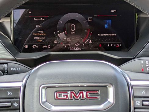 Used 2024 GMC Acadia Elevation AWD/4WD image 30