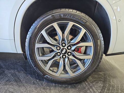 Used 2023 Cadillac XT6 Sport w/ Platinum Package AWD/4WD image 35