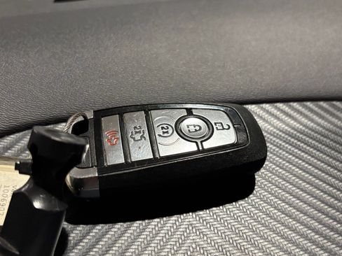 Used 2025 Ford Mustang GT Premium RWD image 24
