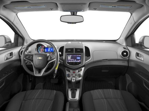 Used 2016 Chevrolet Sonic LT w/ Driver Confidence Package FWD image 5