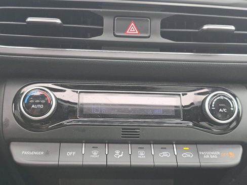 Used 2023 Hyundai Kona SEL w/ Convenience Package image 31