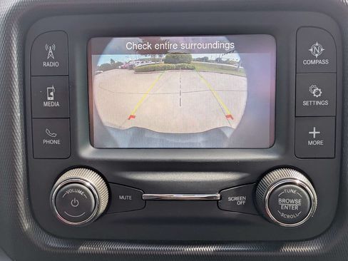Used 2021 Jeep Wrangler Sport AWD/4WD image 15