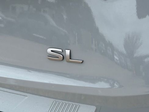 Certified 2025 Nissan Rogue SL image 10