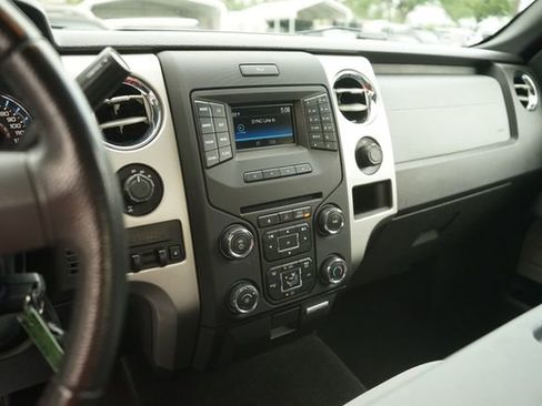 Used 2014 Ford F150 XLT w/ Equipment Group 302A Luxury AWD/4WD image 26