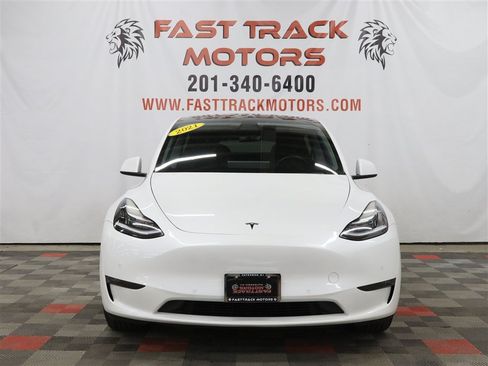 Used 2021 Tesla Model Y Long Range AWD/4WD image 2
