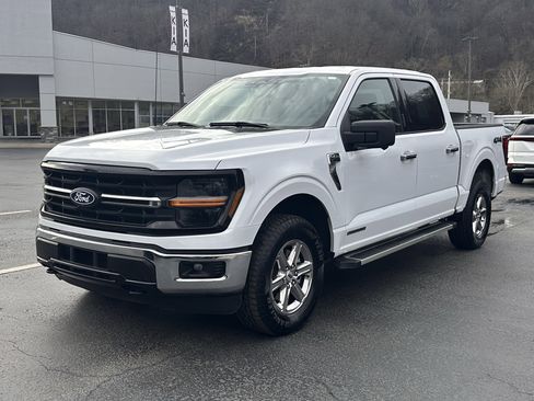 Used 2024 Ford F150 XLT w/ Mobile Office Package image 2