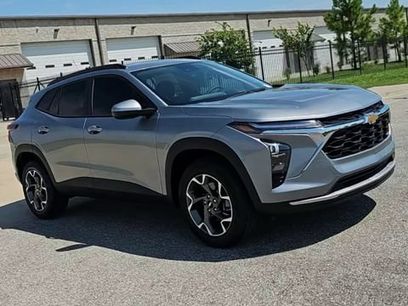 New 2026 Chevrolet Trax LT w/ Driver Confidence Package