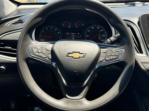 Used 2024 Chevrolet Malibu LT FWD image 21