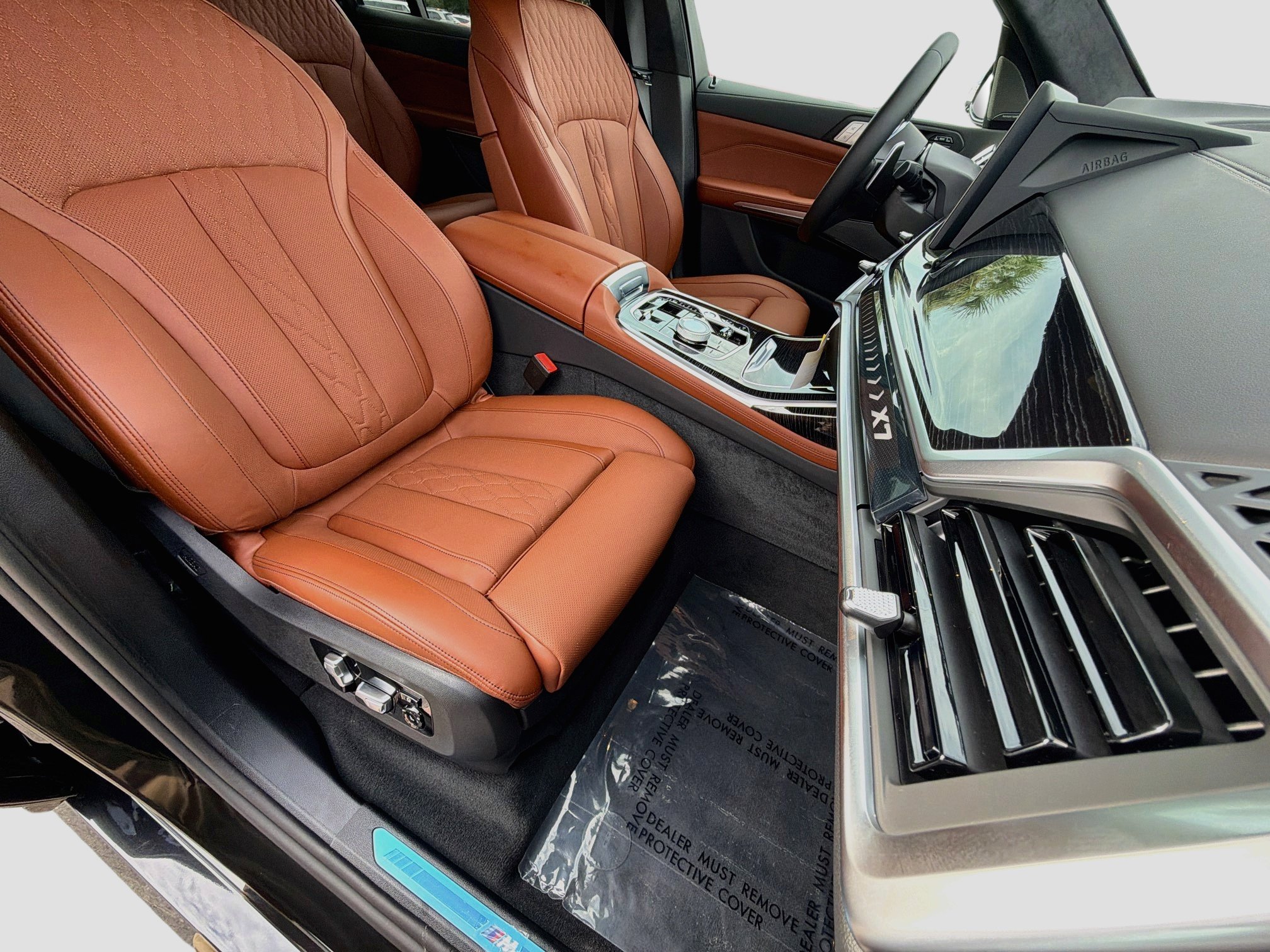 New 2027 BMW X7 xDrive40i w/ Executive Package AWD/4WD image 16