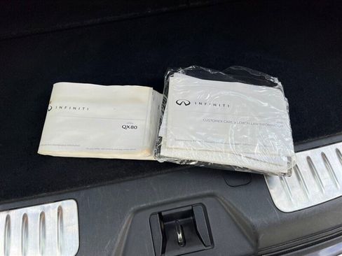 Used 2024 INFINITI QX80 Luxe image 29