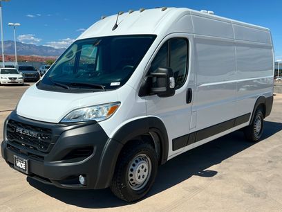 Used 2024 RAM ProMaster 2500 w/ Convenience Group