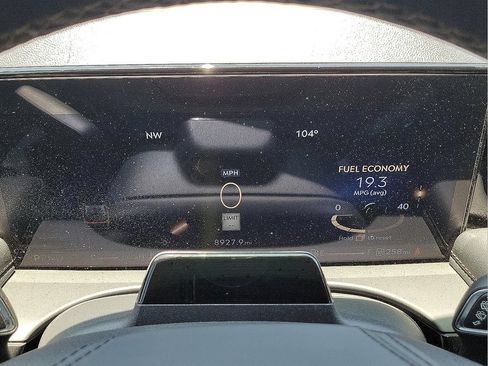 Used 2025 Lincoln Aviator 2WD image 17