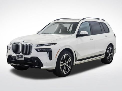 Certified 2026 BMW X7 xDrive40i AWD/4WD image 1