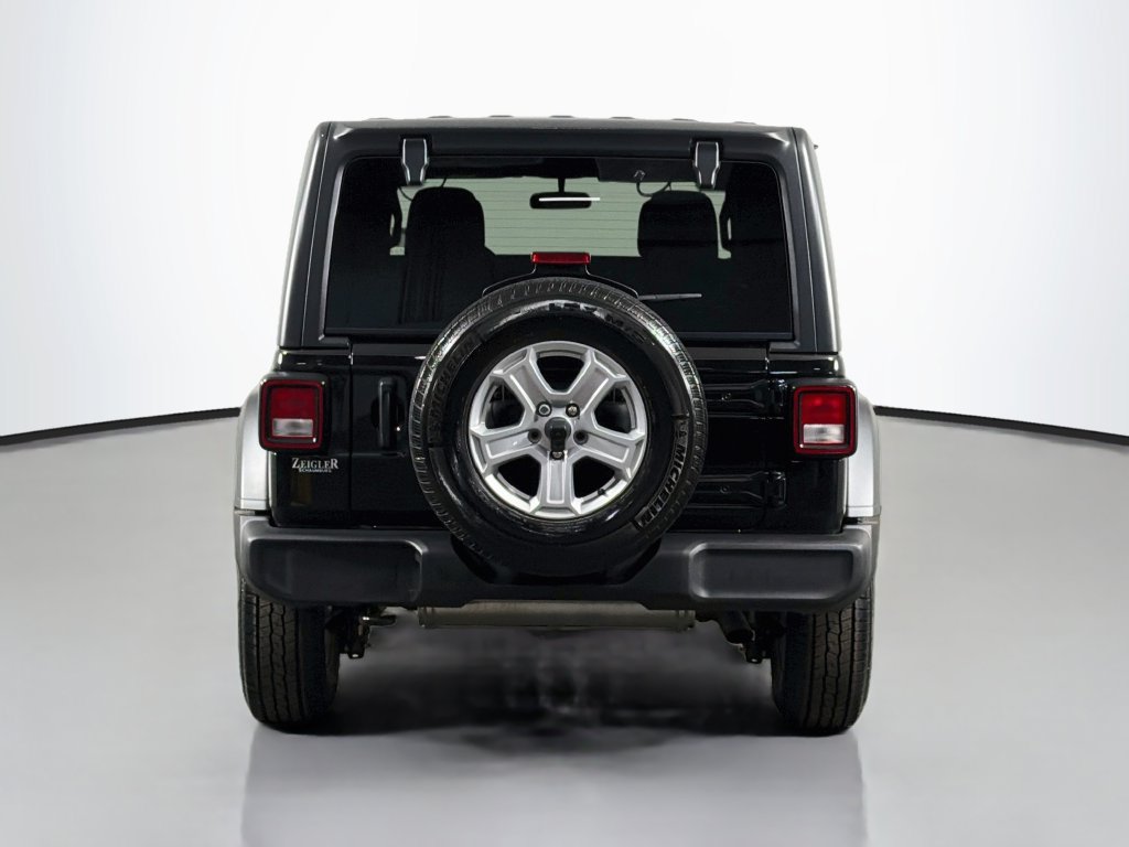 Used 2021 Jeep Wrangler Unlimited Sport AWD/4WD image 6