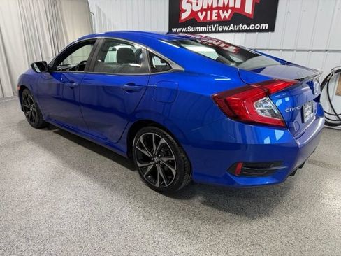 Used 2020 Honda Civic Sport image 6