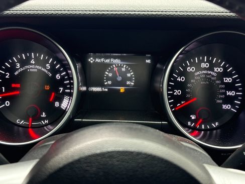 Used 2019 Ford Mustang GT RWD image 22