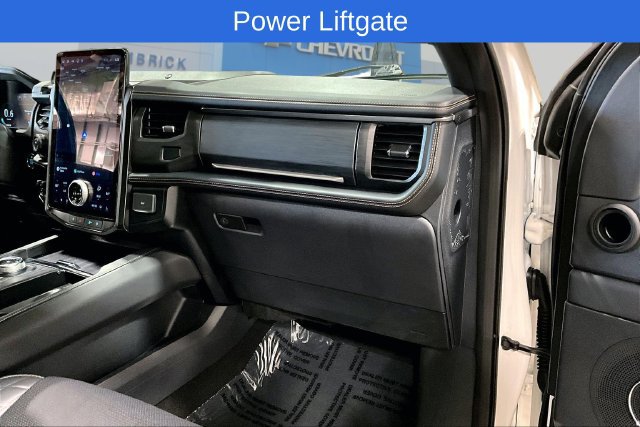 Used 2024 Ford Expedition Platinum AWD/4WD image 27
