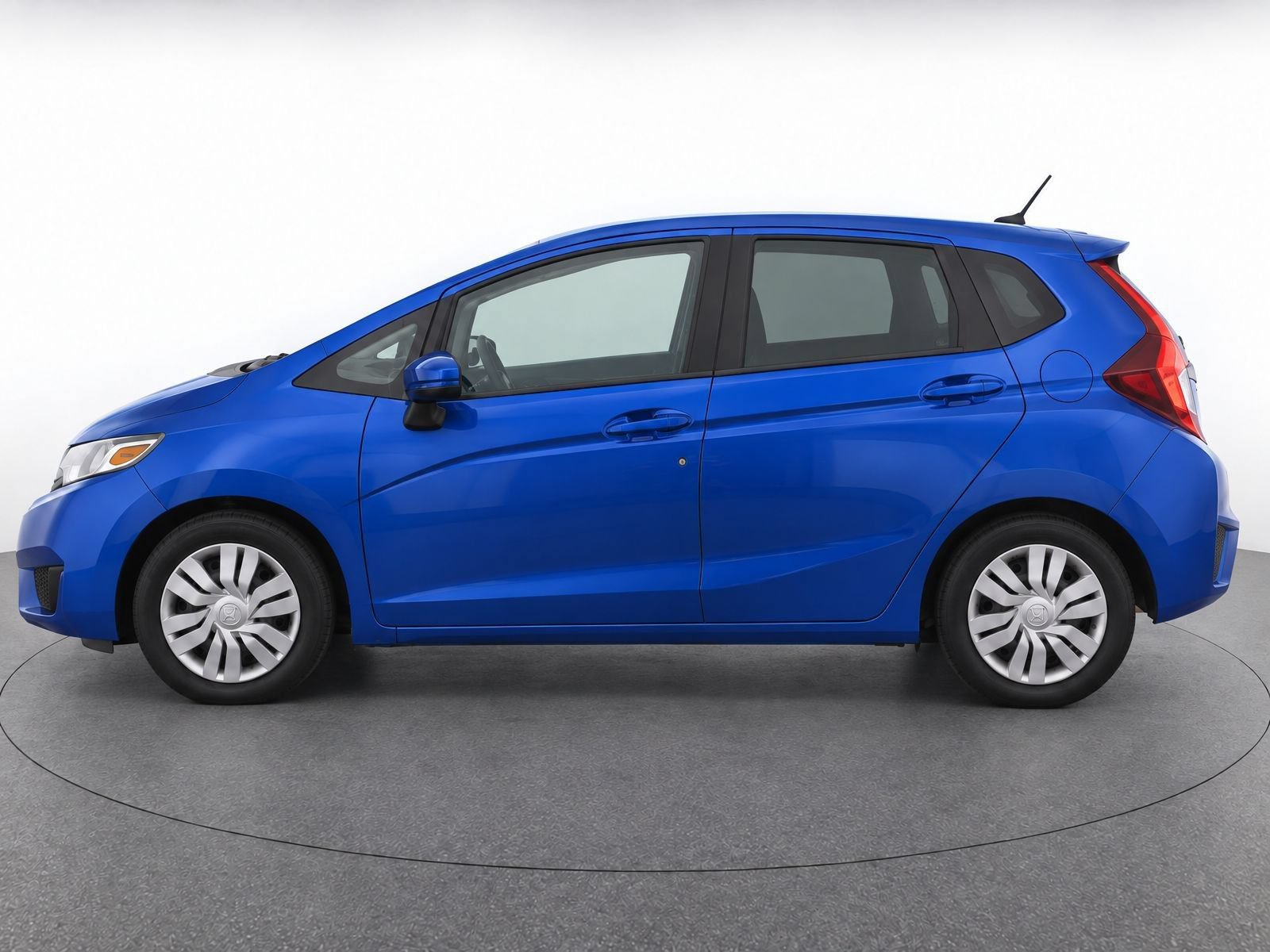 Used 2017 Honda Fit LX image 3