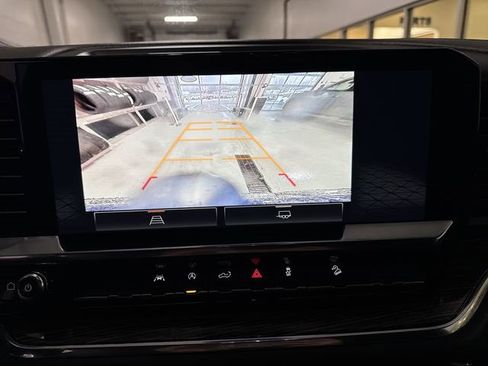 Certified 2024 GMC Sierra 1500 Elevation image 14