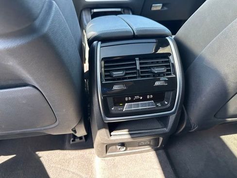 Used 2024 BMW X5 xDrive40i w/ Premium Package AWD/4WD image 16