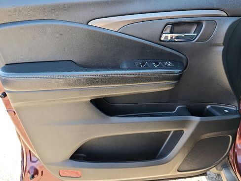 Used 2019 Honda Passport Sport image 12