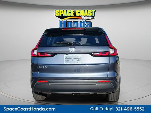 Used 2024 Honda CR-V LX image 4