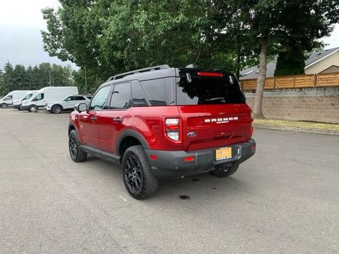 Used 2025 Ford Bronco Sport Badlands w/ Badlands Tech Package AWD/4WD image 3