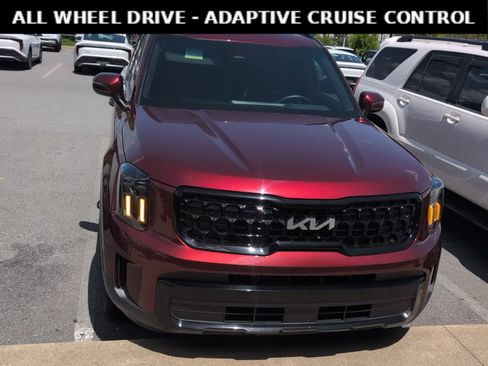 Used 2024 Kia Telluride EX X-Line AWD/4WD image 2