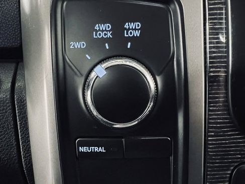 Used 2014 RAM 3500 Laramie Longhorn image 30