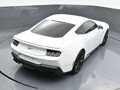 Used 2024 Ford Mustang GT Premium image 30