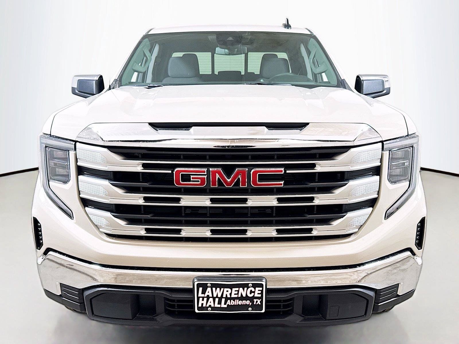 New 2026 GMC Sierra 1500 SLE w/ Preferred Package RWD image 2