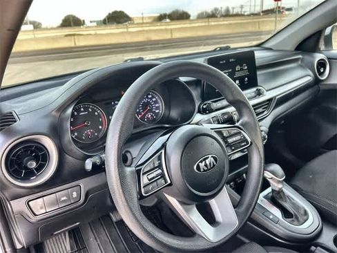 Used 2021 Kia Forte LXS image 15