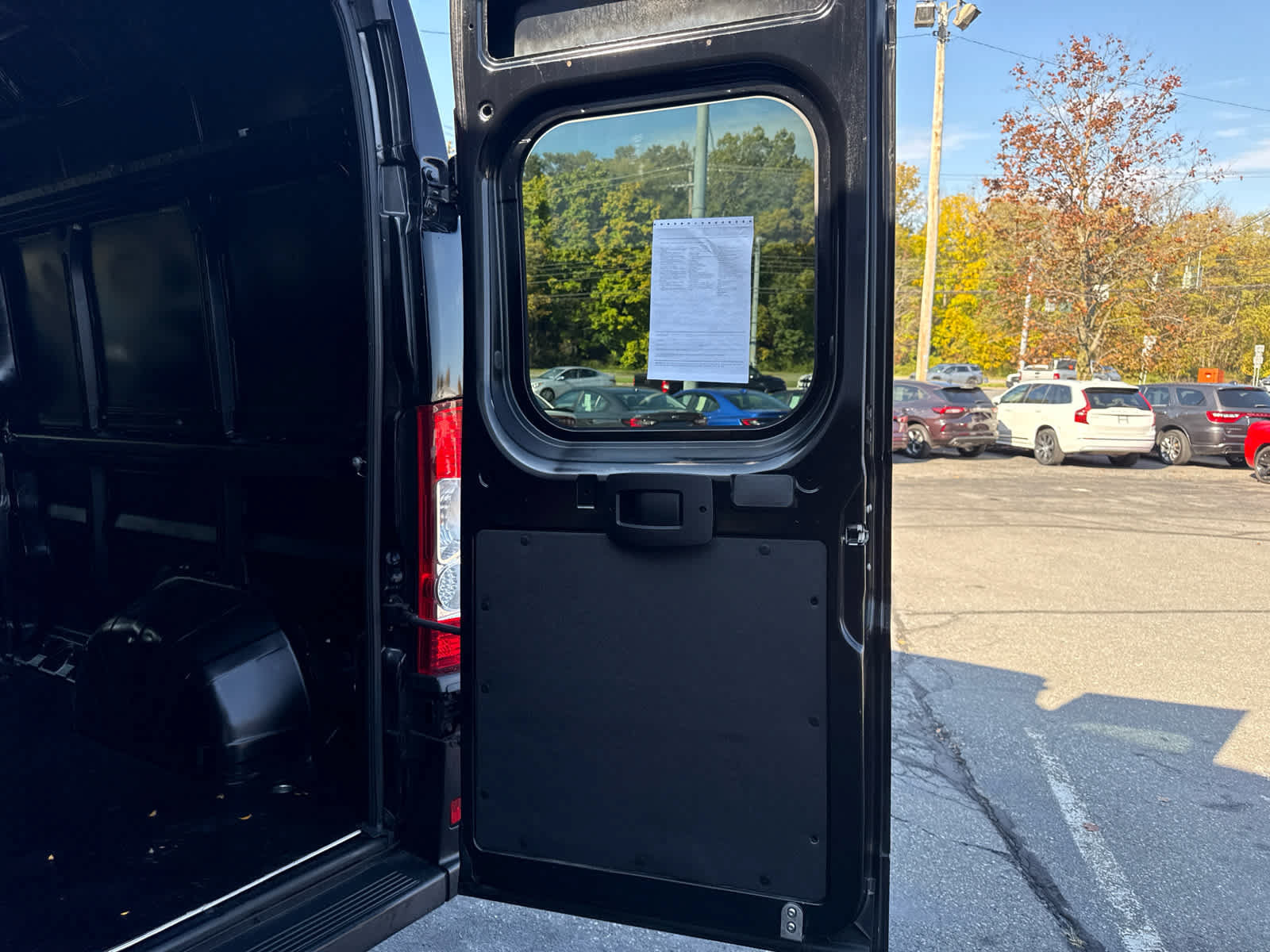 Used 2023 RAM ProMaster 2500 FWD image 20