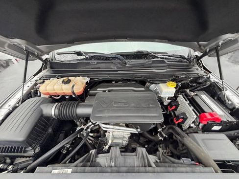 Used 2019 RAM 1500 Big Horn image 30