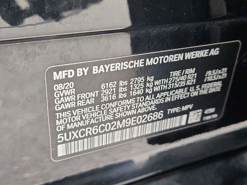 Used 2021 BMW X5 xDrive40i w/ M Sport Package image 17