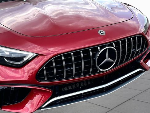 Certified 2022 Mercedes-Benz SL 63 AMG 4MATIC image 29