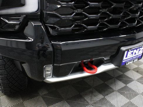 Used 2023 Chevrolet Silverado 1500 ZR2 w/ Technology Package image 57