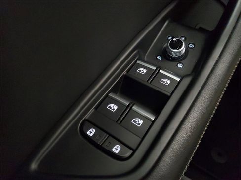 Used 2021 Audi A4 2.0T Premium Plus w/ Premium Plus Package image 16