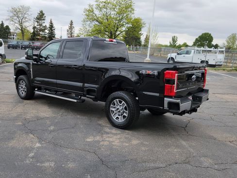 Used 2025 Ford F250 Lariat AWD/4WD image 10