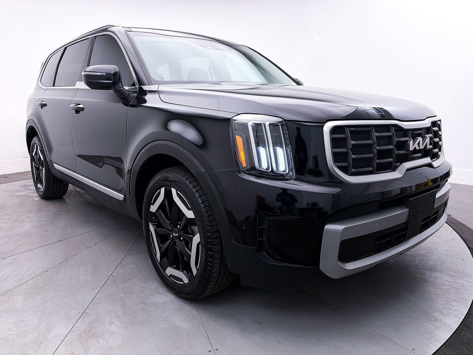 Used 2023 Kia Telluride S w/ S Sunroof Package AWD/4WD image 10