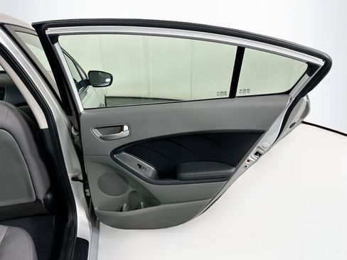 Used 2017 Kia Forte LX FWD image 26