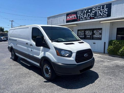 Used 2017 Ford Transit 350 148 Low Roof RWD image 4