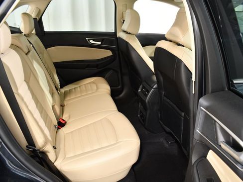 Used 2024 Ford Edge SEL w/ Convenience Package AWD/4WD image 19