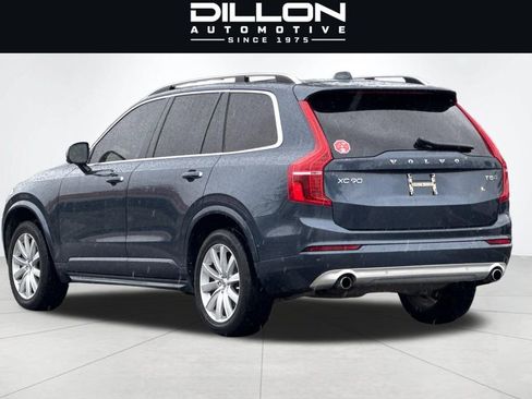 Used 2018 Volvo XC90 T5 Momentum w/ Convenience Package AWD/4WD image 6