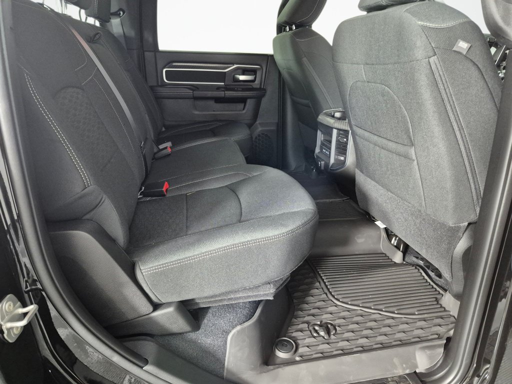 New 2026 RAM 2500 Big Horn AWD/4WD image 36