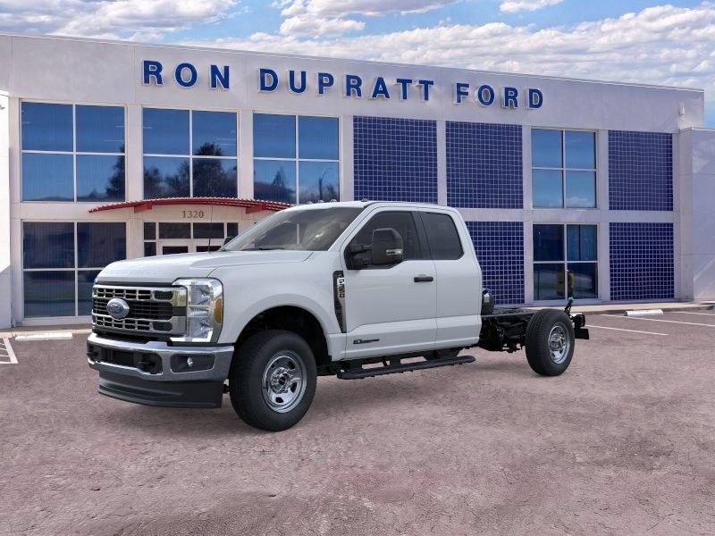 New 2026 Ford F350 XL w/ XL Chrome Package AWD/4WD image 2